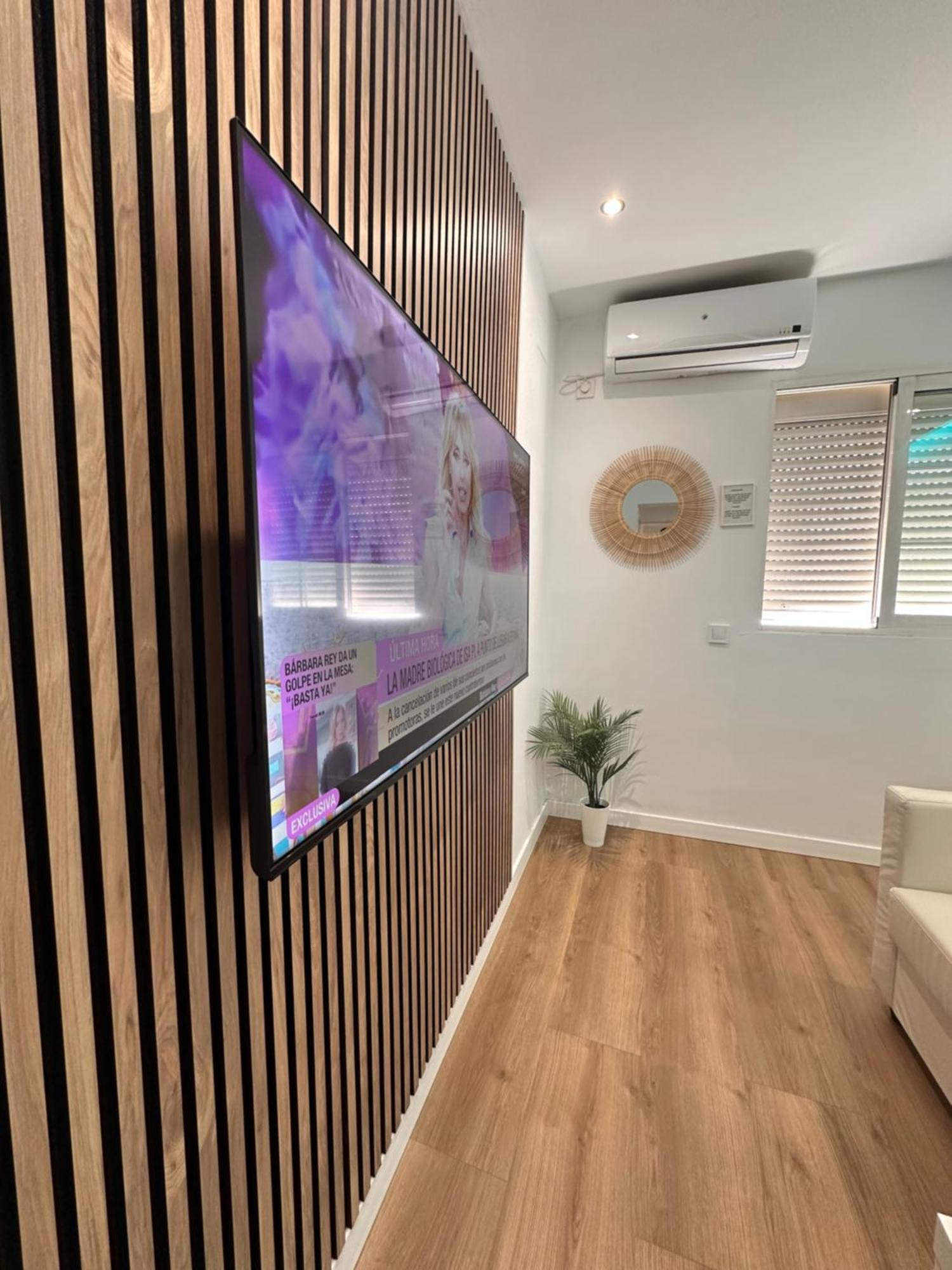 Claveles De Luxe Lägenhet Málaga Exteriör bild