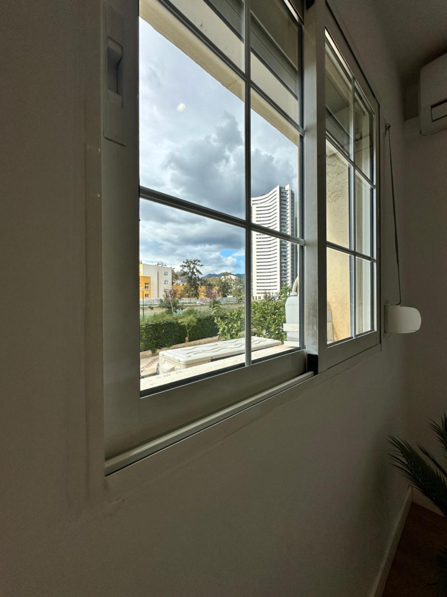 Claveles De Luxe Lägenhet Málaga Exteriör bild