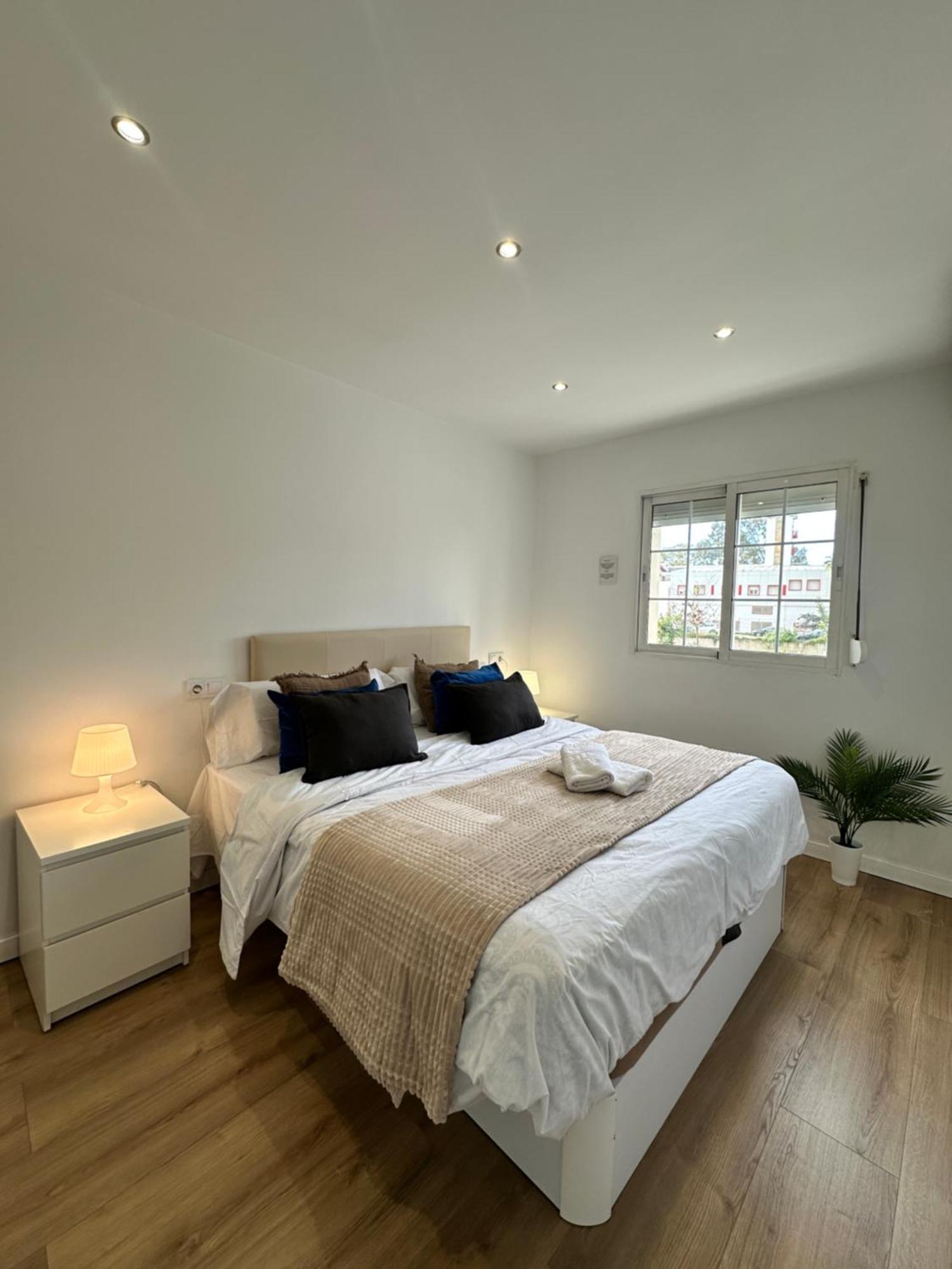 Claveles De Luxe Lägenhet Málaga Exteriör bild